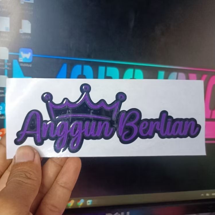 

STICKER NAMA CUSTOM MAHKOTA STIKER NAMA CUSTOM 15cm REQUEST SUKA SUKA