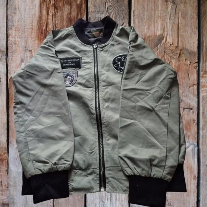 Jacket Outdoor Bomber AumuThrift Preloved Second Branded