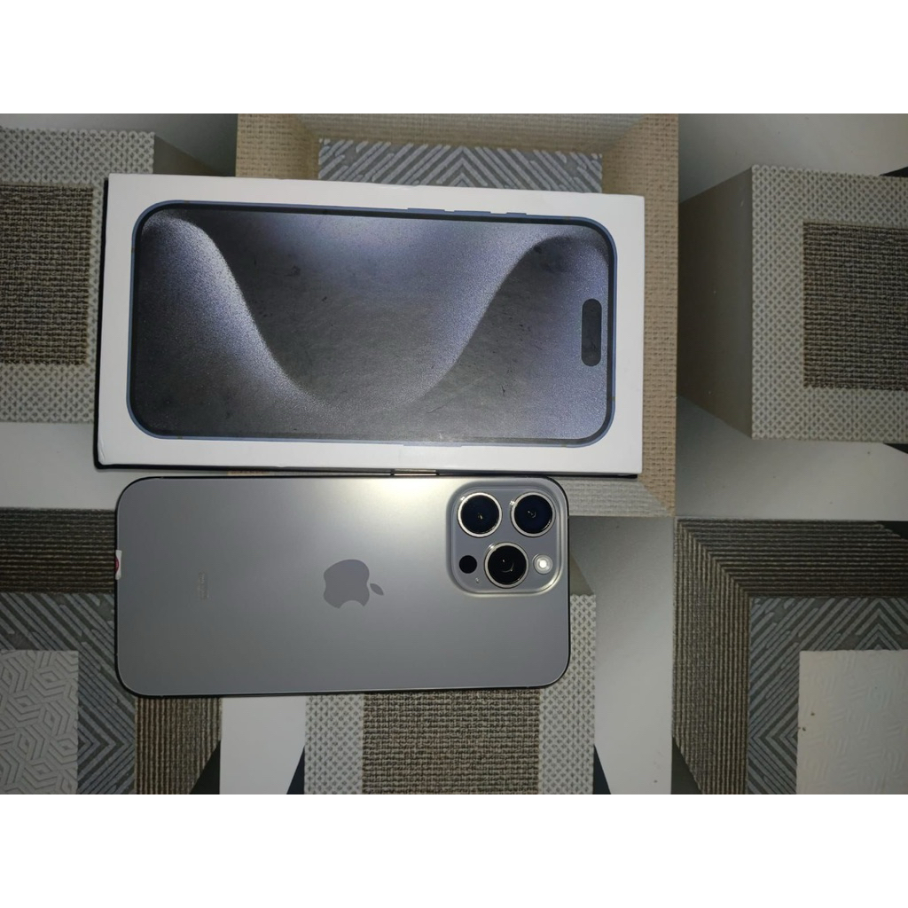 IPhone 15 Pro Max iBox