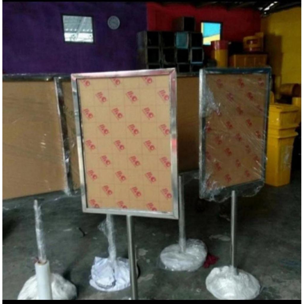 

Standing display poster A1 stainless/Standing poster A1