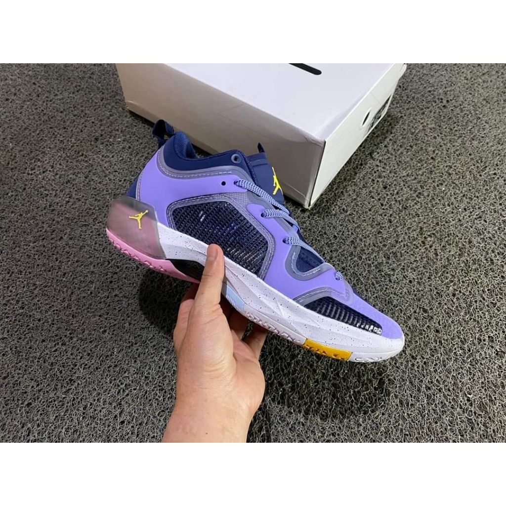 SEPATU JORDAN 37 LOW DONGDAN PURPLE