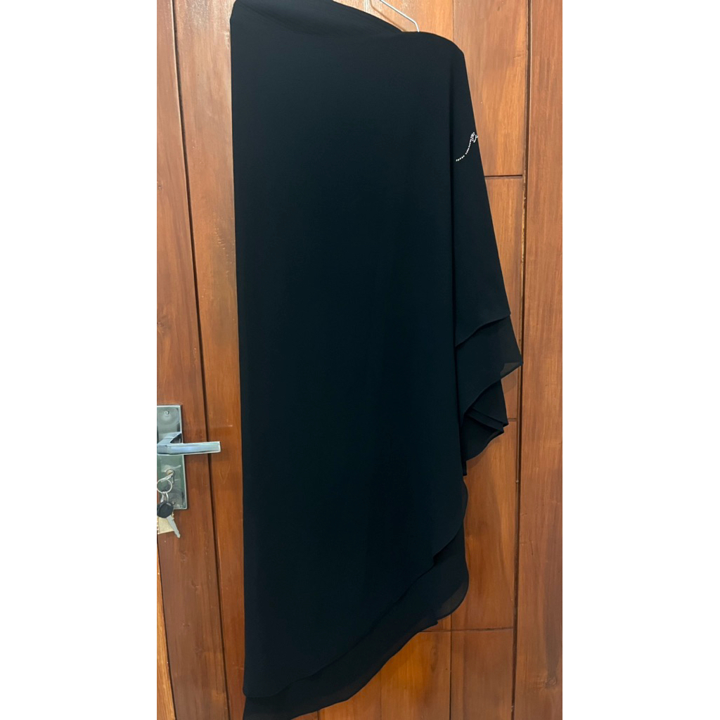 Preloved Khimar Black Swarovski Albarizk