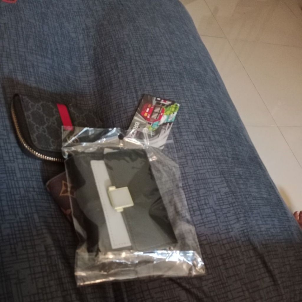 dompet lipat/preloved