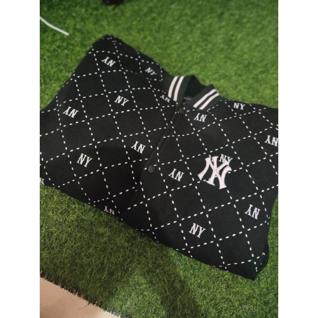 Varsity bomber NY kulit
