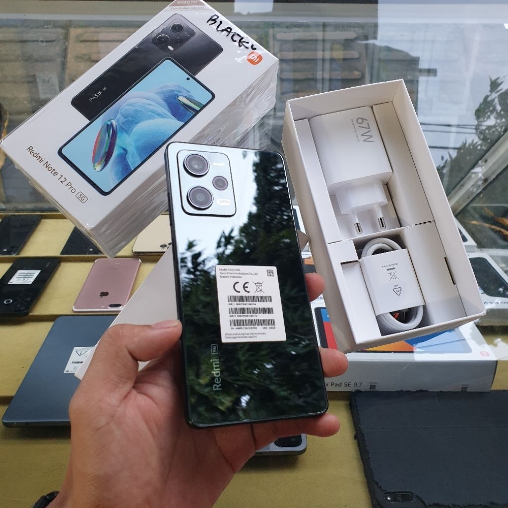 Redmi note 12 pro 5G ram 8/256 fulset second