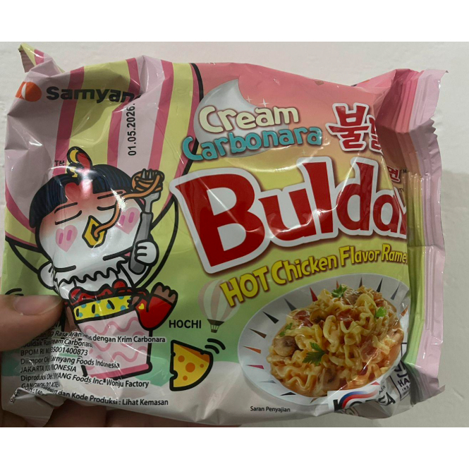 

Samyang Buldak Cream Carbonara / samyang mi instant goreng rasa ayam pedas krim carbonara 140g