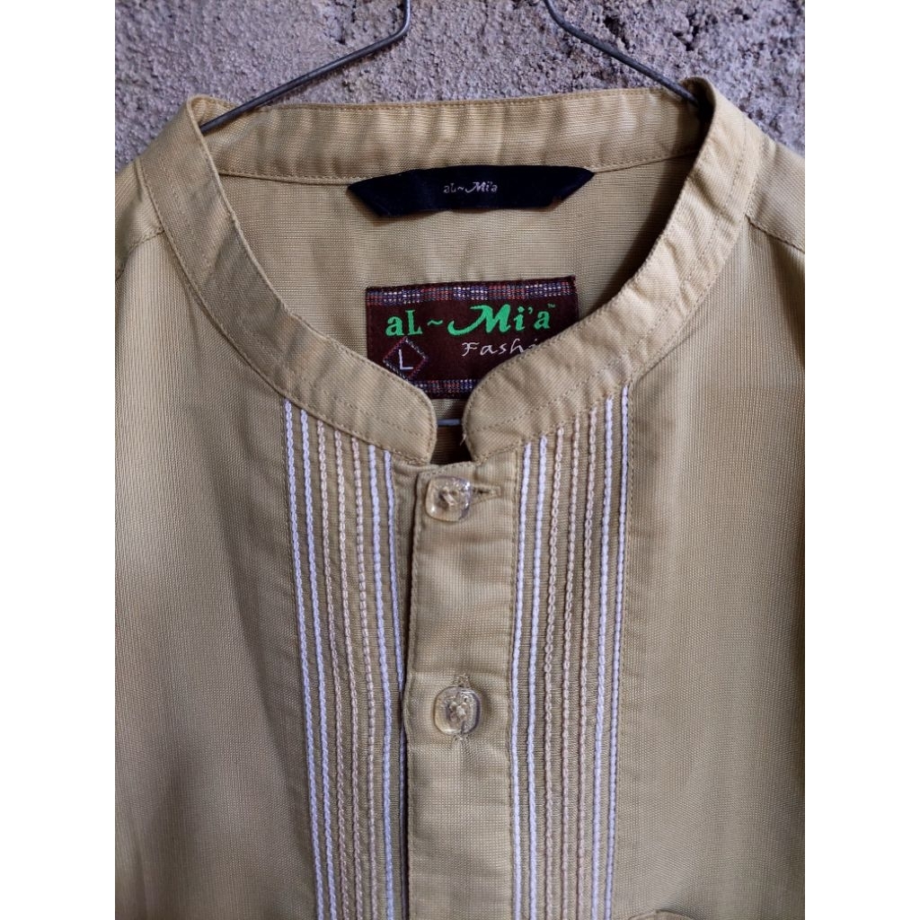 koko preloved branded ALMIA