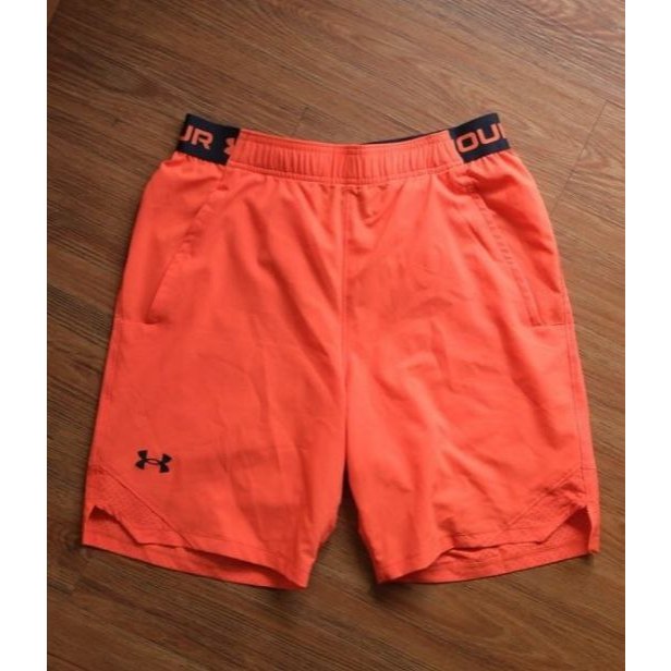 Celana sport Under Armour Vanish Woven Short - Orange