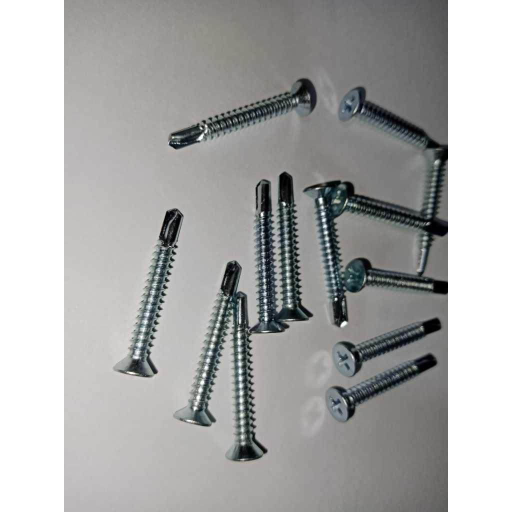 Baut mobil universal