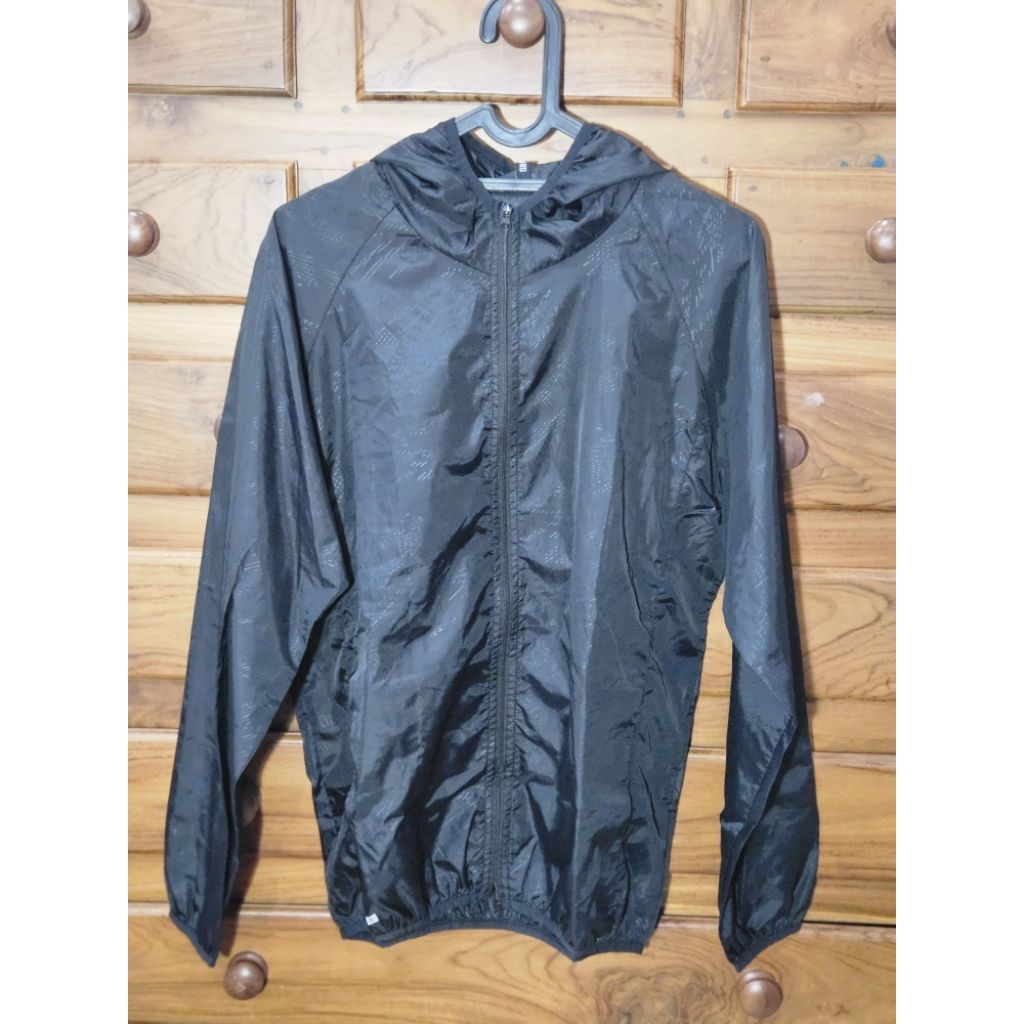 Jaket bahan parasut Ataru