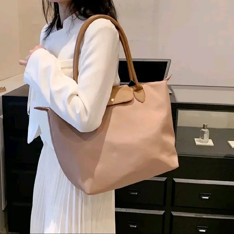 Totebag Wanita NC772  - Tas Tote Wanita Terbaru Totebag Waterproof Free Gantungan Boneka