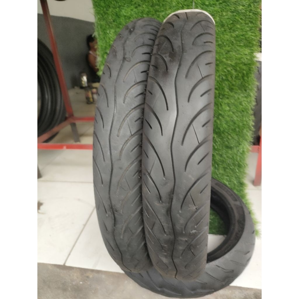 Sepasang ban ring 17 merk presa 70/90 80/90-17 kondisi 90%