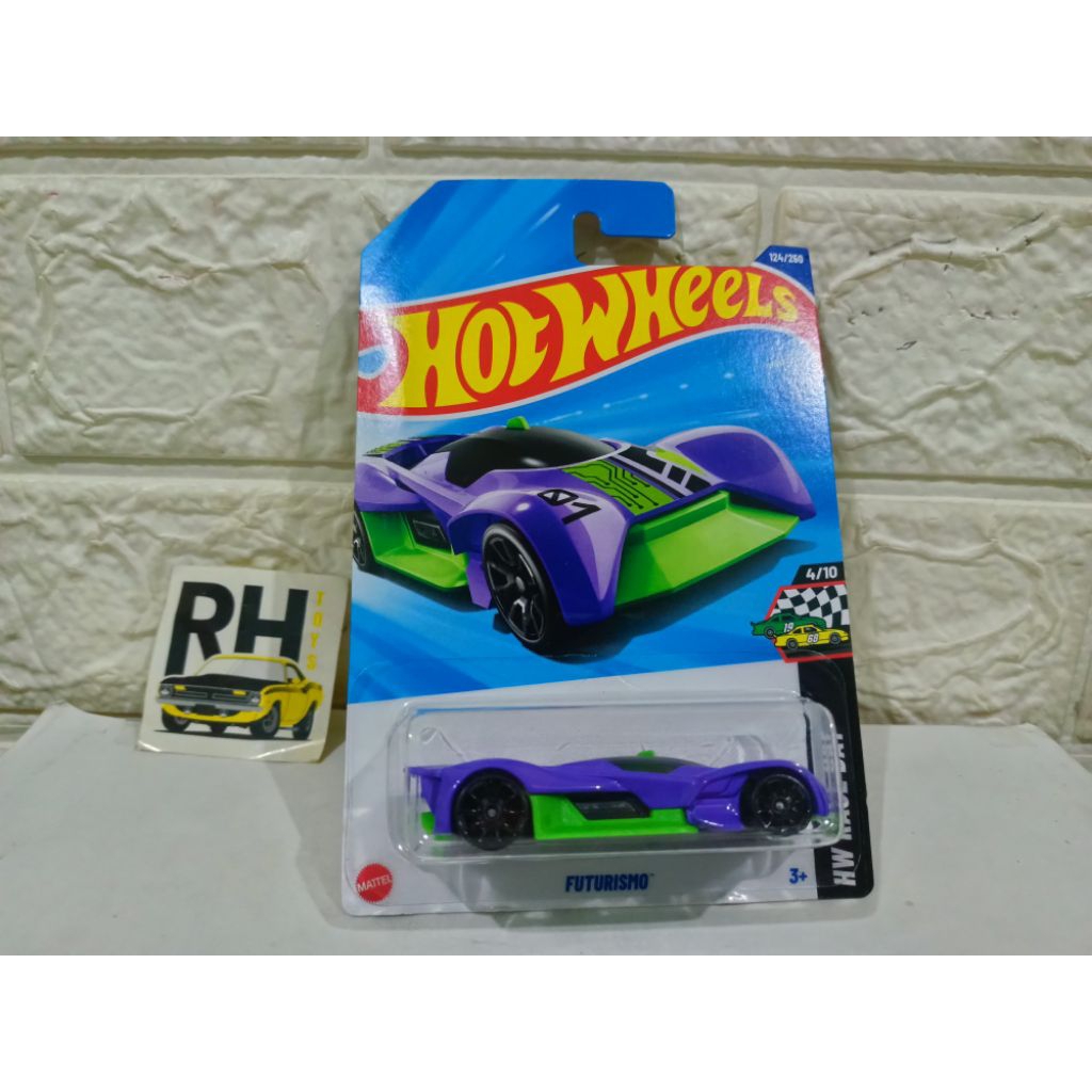 Hot Wheels Futurismo race day