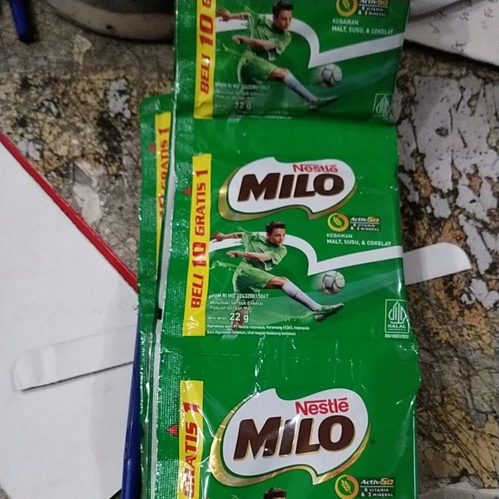 

MILO SACHET BONUS 10+1, PER RENTENG