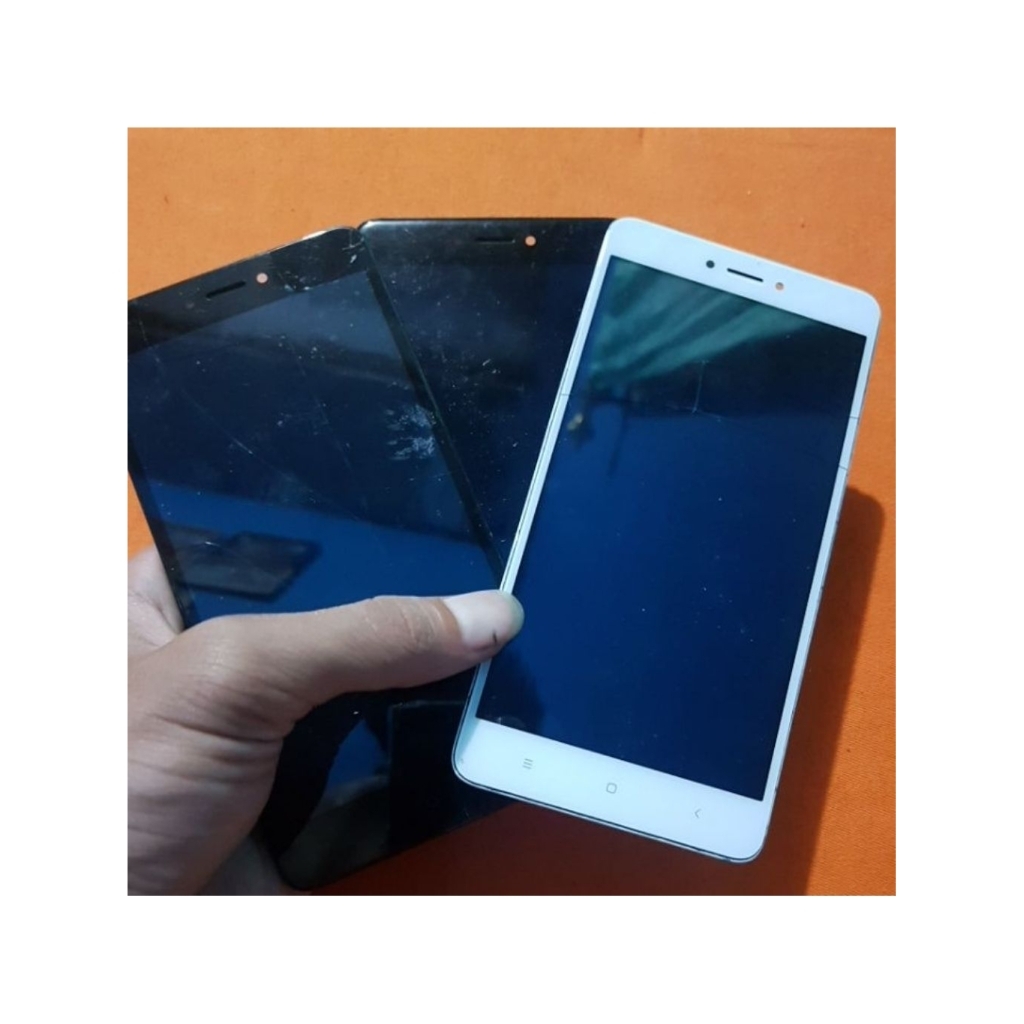 FRAME TATAKAN LCD TULANG TENGAH XIAOMI REDMI NOT 4X DI KIRIM BERIKUT BEKAS LCD NYA FRAME NO BONCEL B