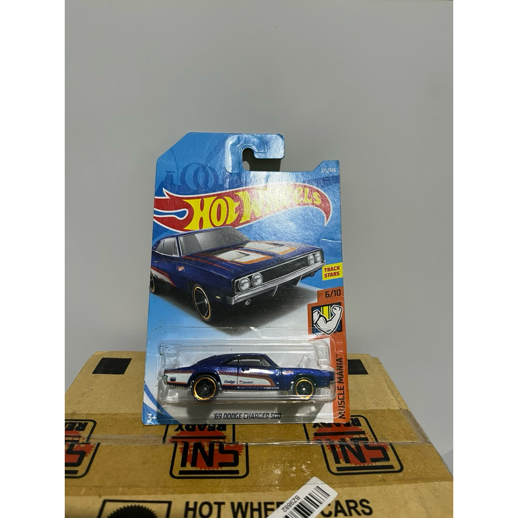 Hotwheels 69 Dodge Charger 500