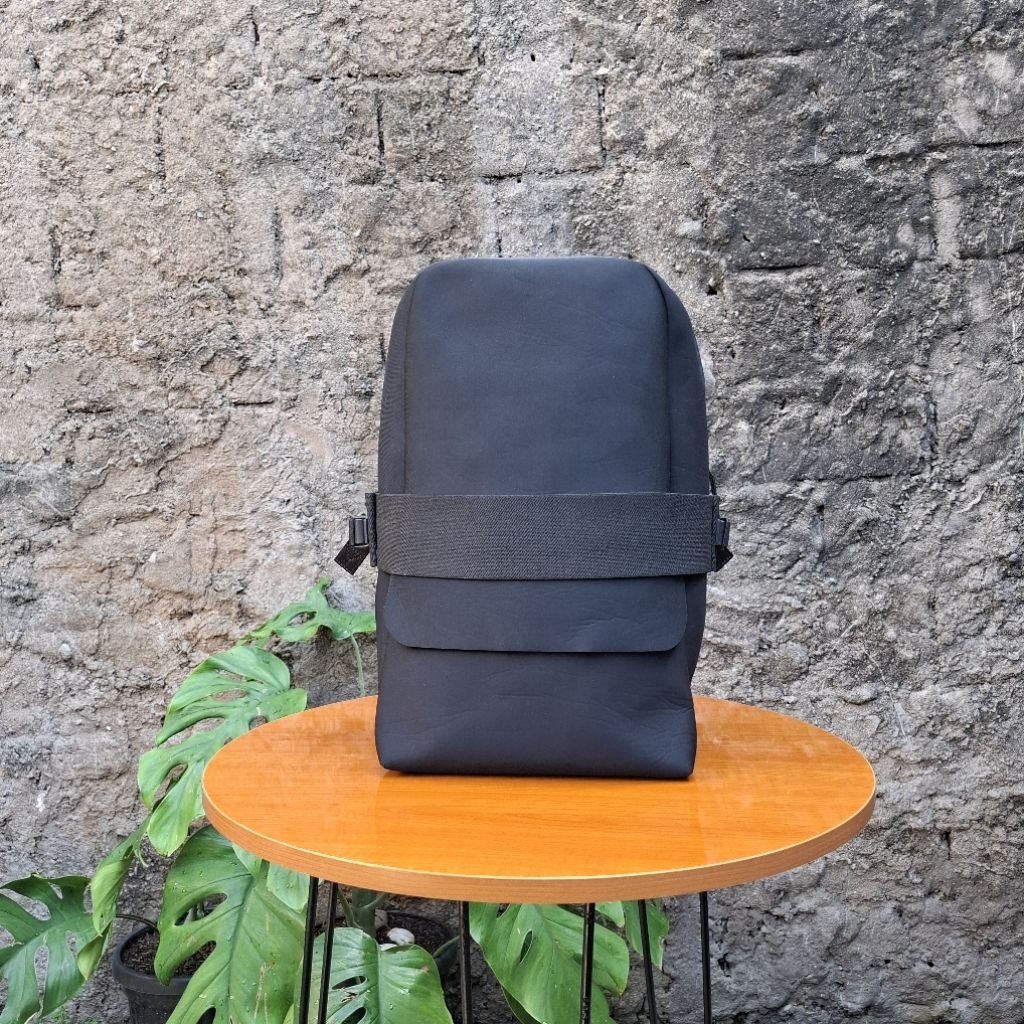 Y-3 Yohji Yamamoto Qasa Backpack