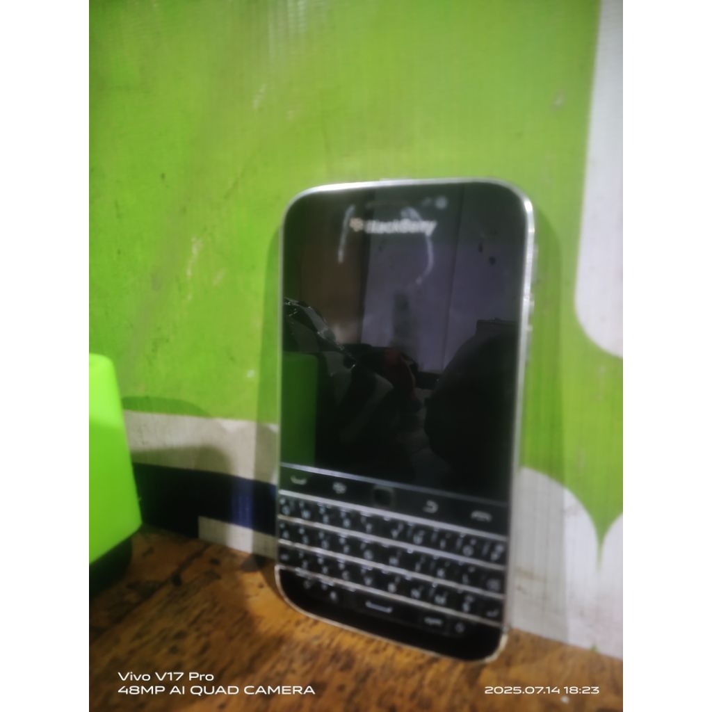 BB Q20 classic