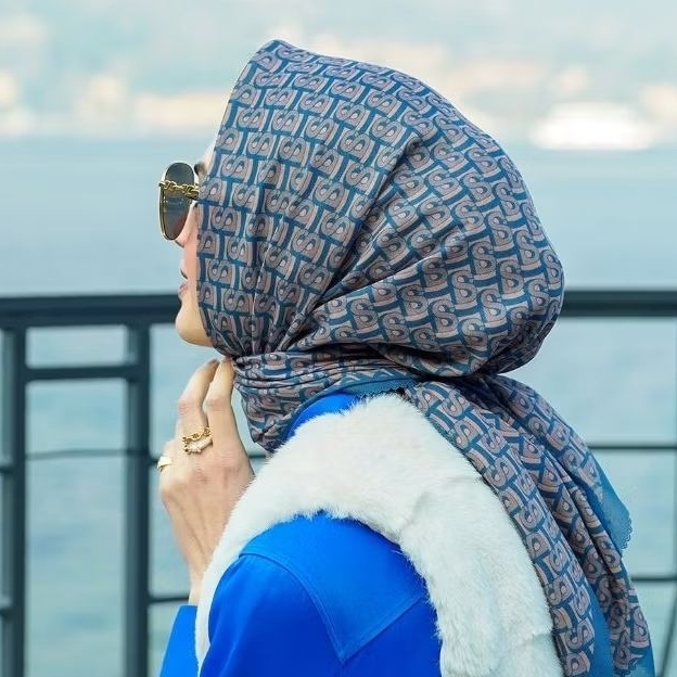 Buttonscarves Bimu Gelato