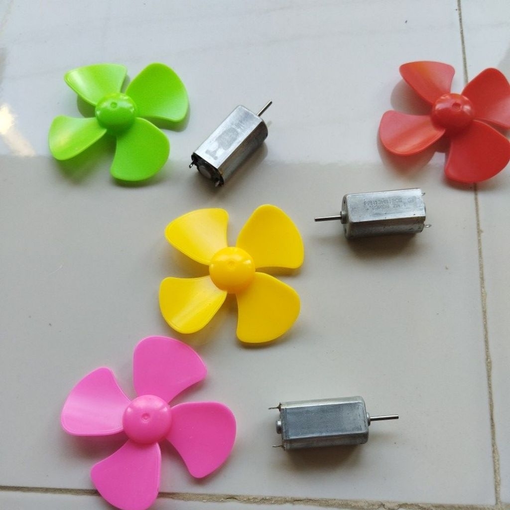 dinamo kecil Kotak  9v(layangan gapangan/tanggalan /ramraman/