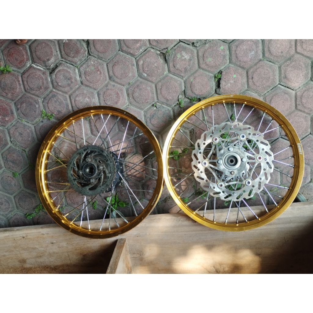 velg takegawa dan comet 160 140