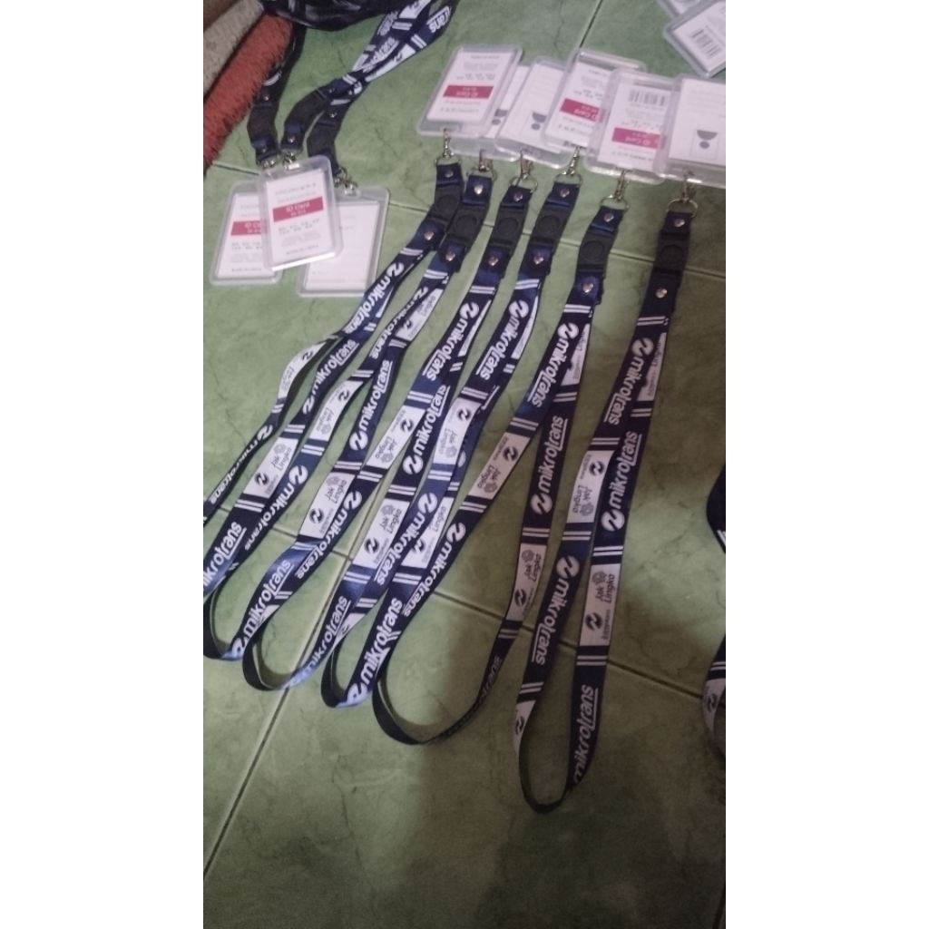 

tali id card jaklingko mikrotrans + kesing transparan dua sisi