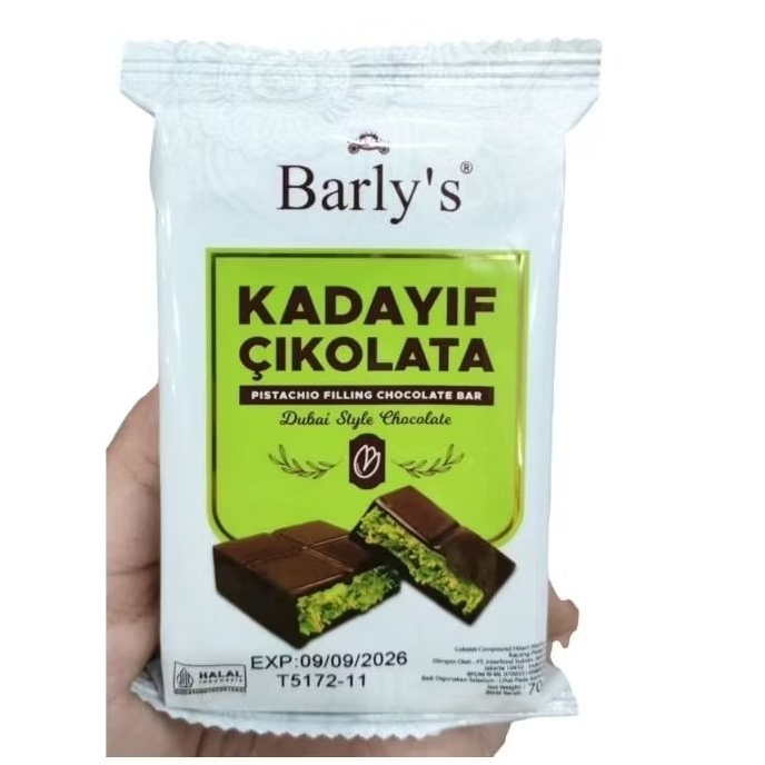 

Barly's Kadayif Cikolata pistachio filling chocolate bar dubai style chocolate 70gr iz