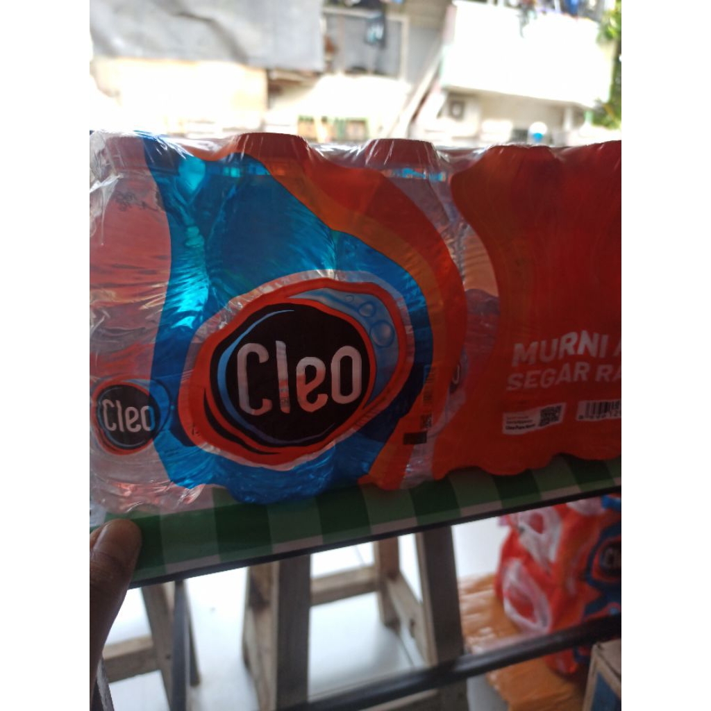 

CLEO AIR MINERAL KEMASAN 220 ML