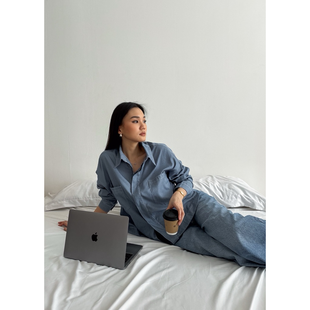 KANGGO - Brey denim shirt | atasan kemeja wanita | kemeja oversize | Kemeja denim oversize | kemeja 