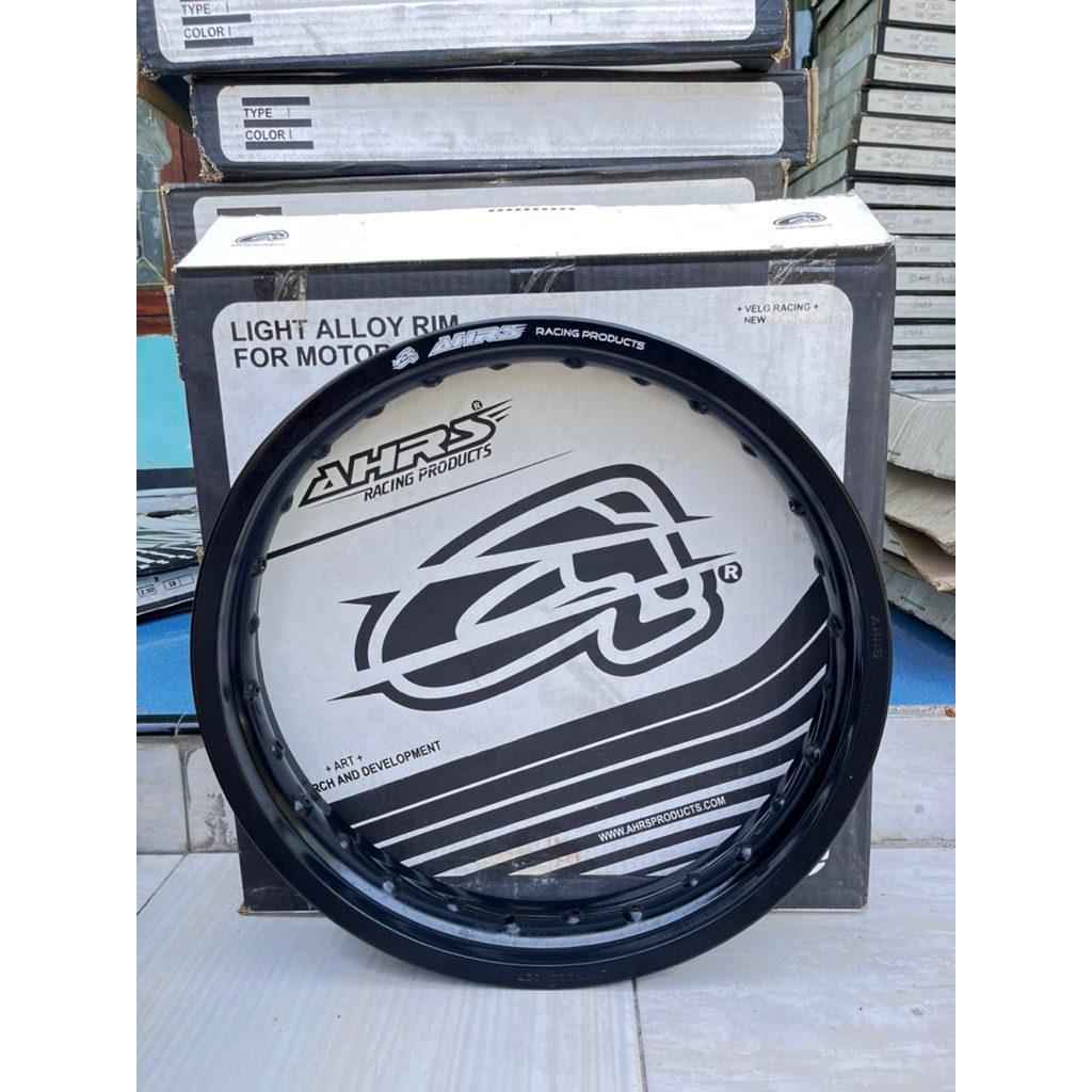 Velg AHRS black RING 17 uk 2.50 hole 28