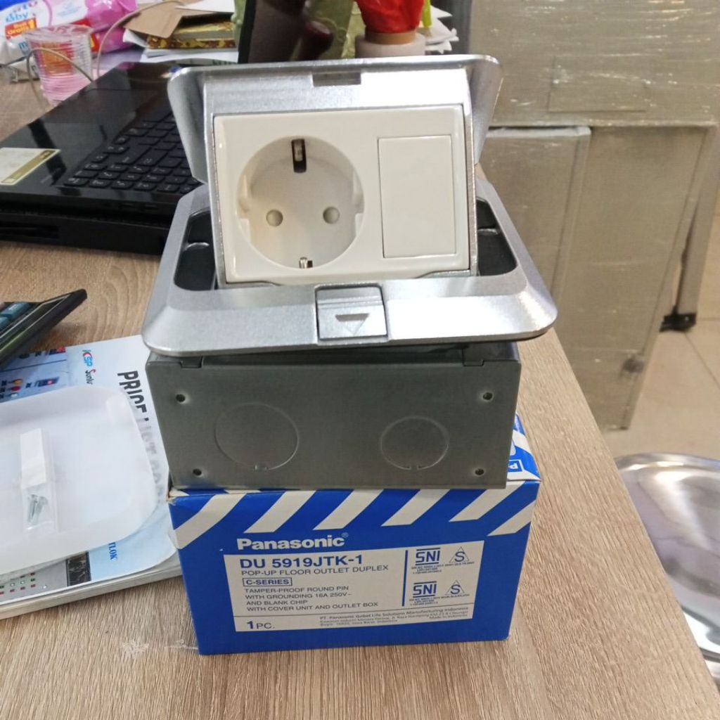 stopkontak lantai panasonic DU 5919JTK-1