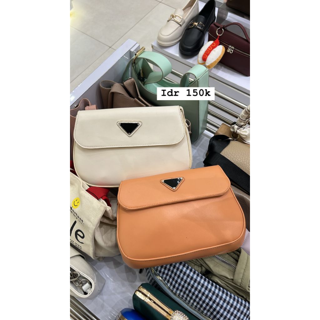 Small Bag Les Femmes - tas wanita kekinian