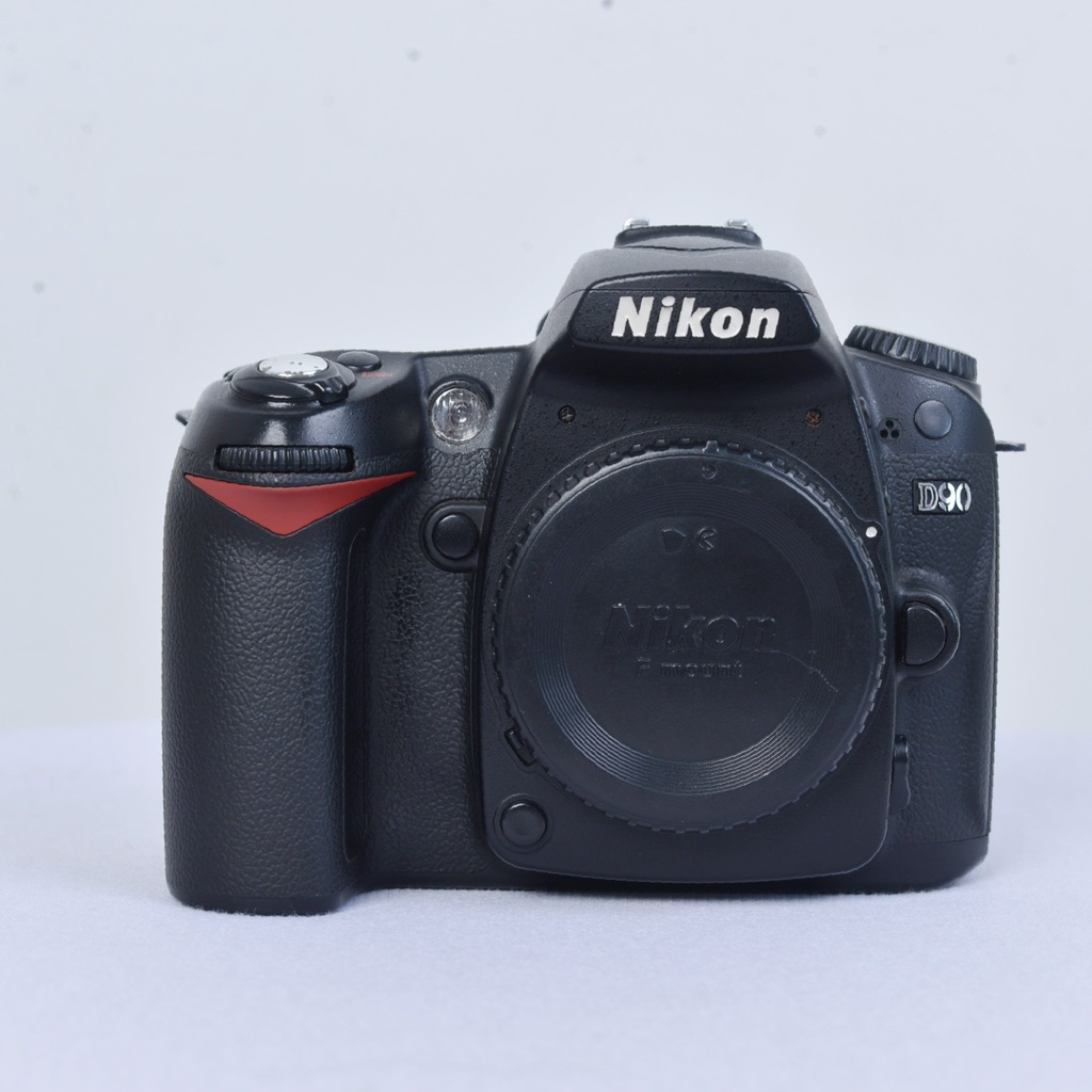 Nikon d90 body only normal