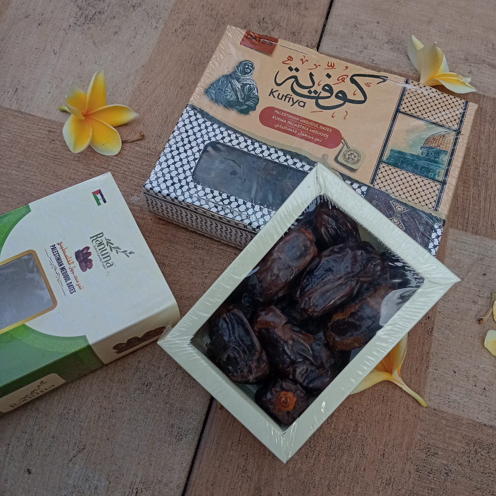

Kurma Medjoul Palestina Kufiya dan Ranuna Premium Dates Super Jumbo DIY