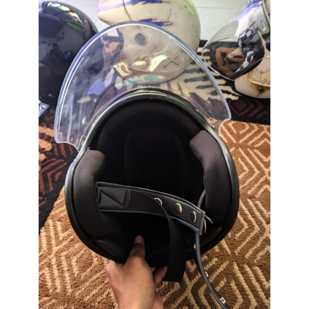 helm suzuki