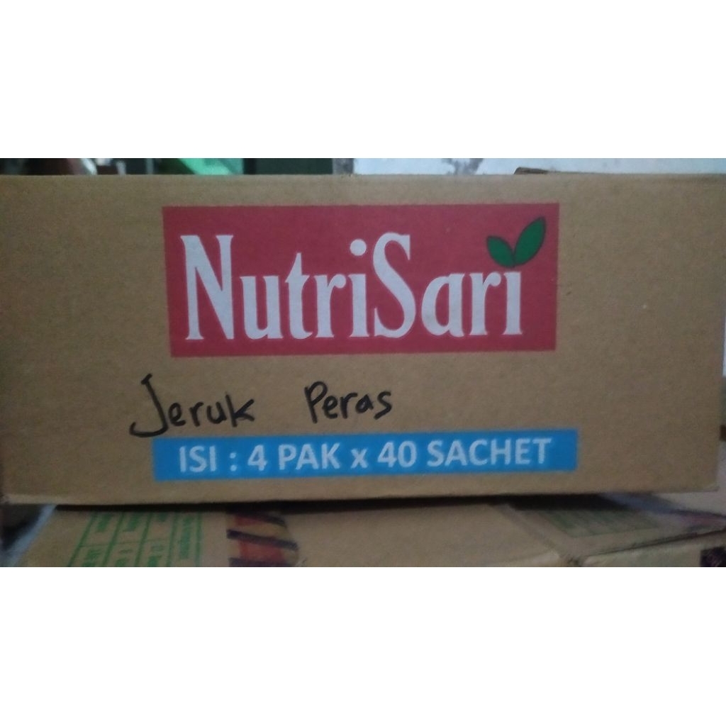 

Nutrisari Jeruk Peras Kartonan 1 Karton isi 16 Renteng