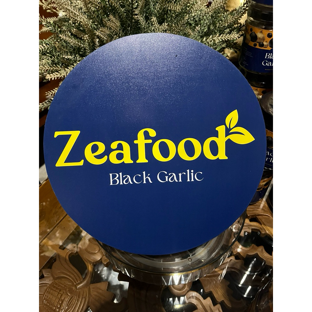 

Black Garlic By Zeafood ( MEDIUM ) 200gr