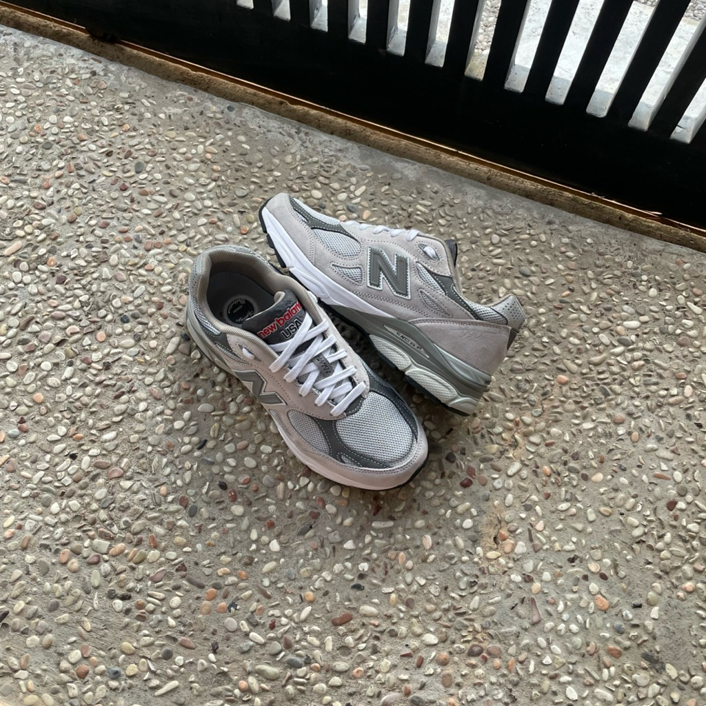 Link CO New balance 990v3 Grey
