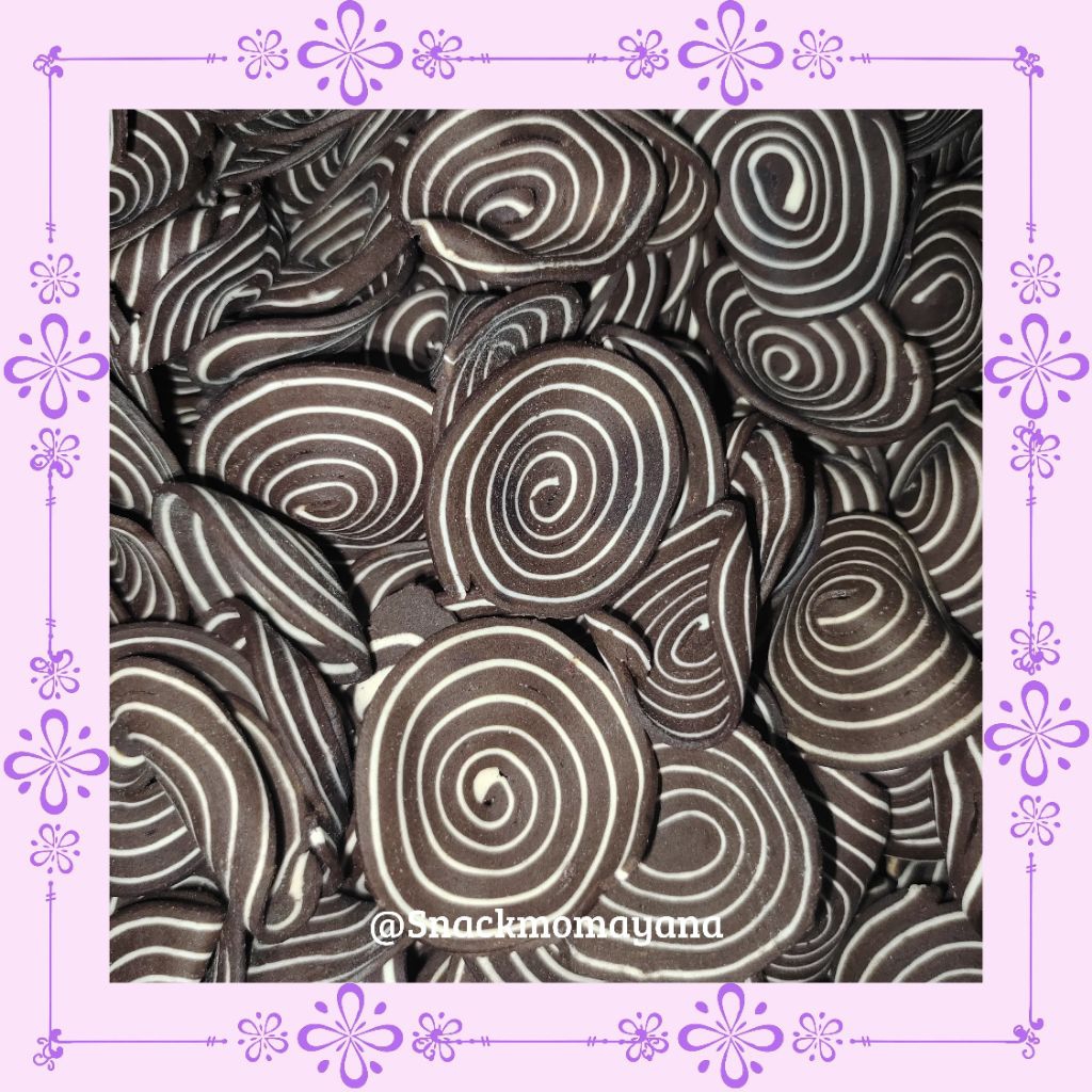 

Cemilan Kiloan Kuping Gajah