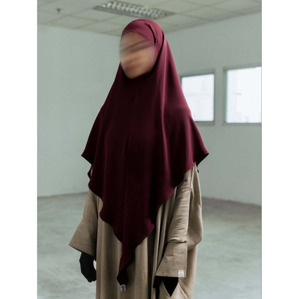 Timeless✨️Literally✨️Abaya (GREAT) Elmadina