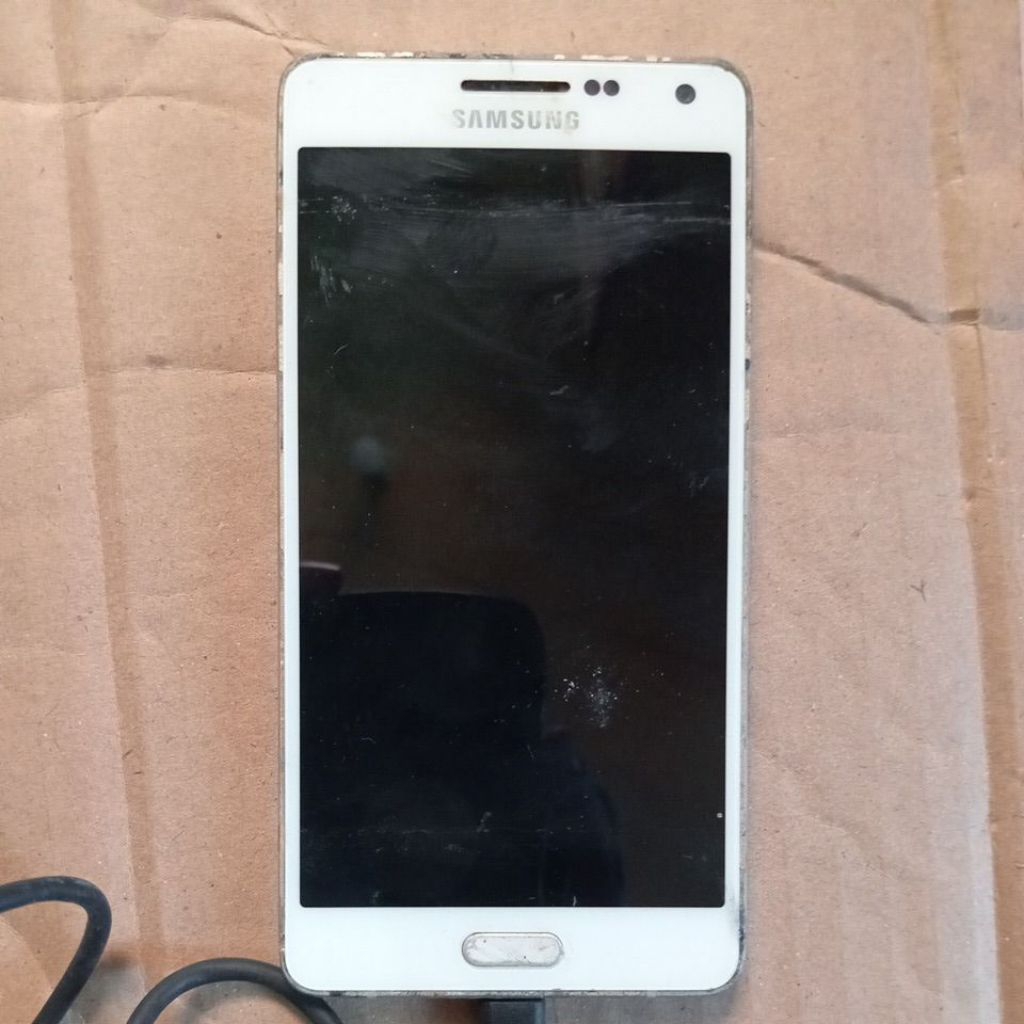 mesin samsung A500f/A5 unit lcd rusak