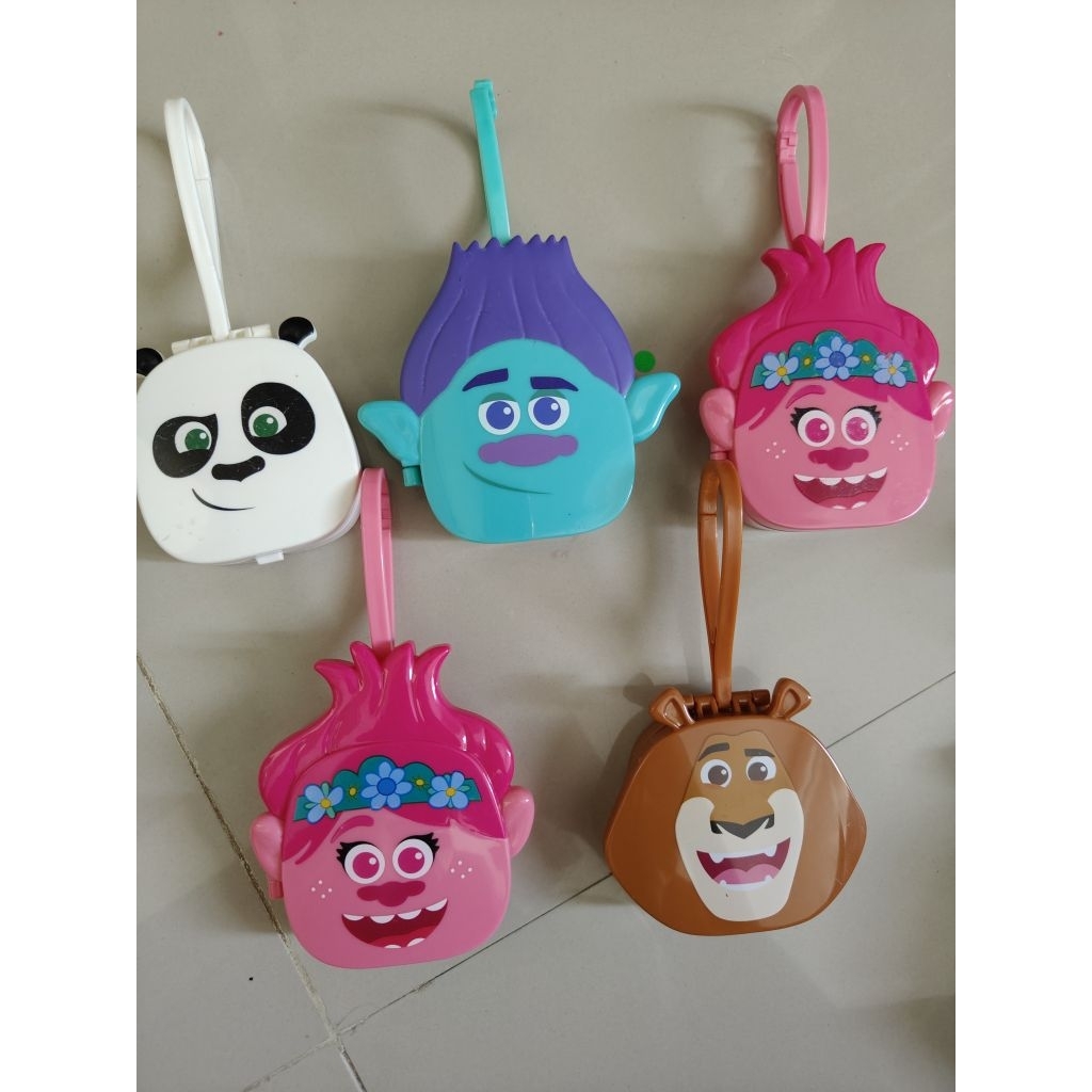 PR3L0V3D HAPPY MEAL TOYS MC DONALS MCD DREAMWORKS / MCDONALS TROLLS KUNGFU PANDA MADAGASCAR