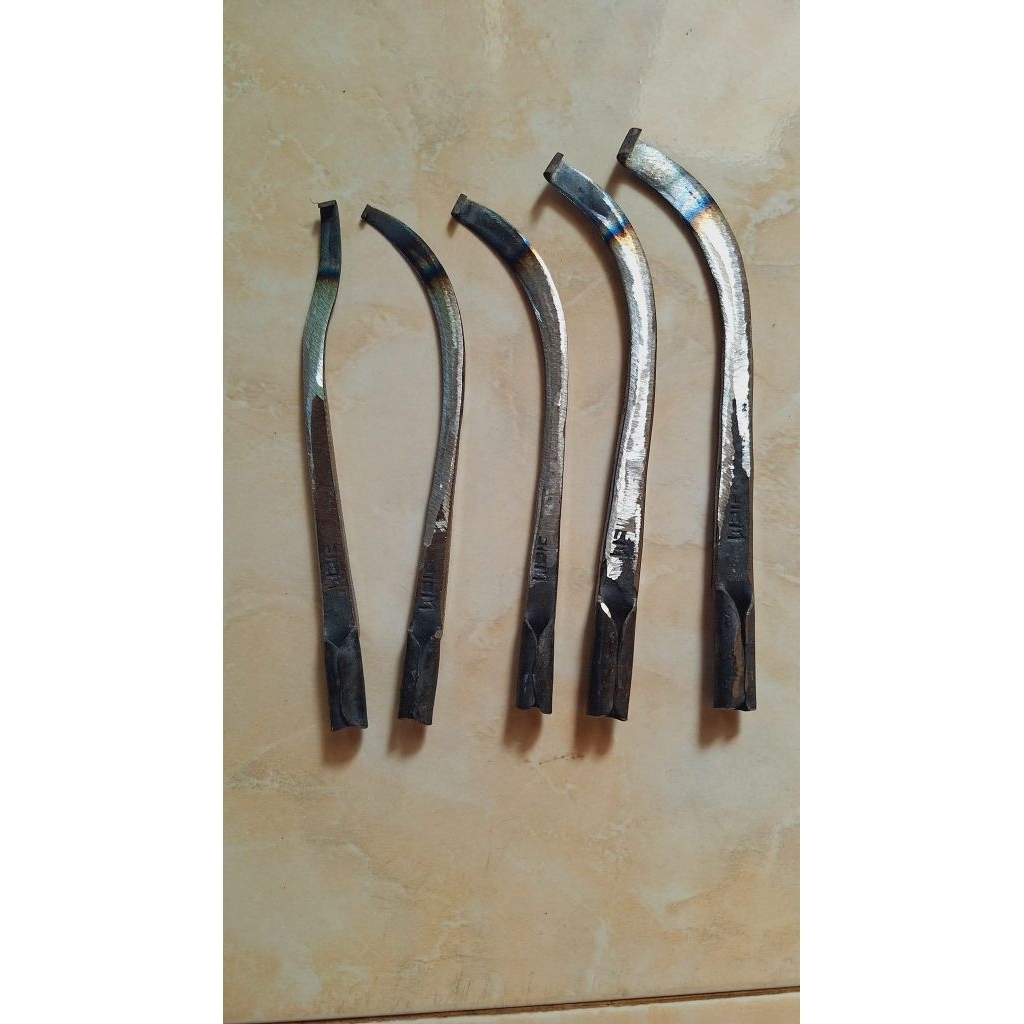 pisau carving gaharu