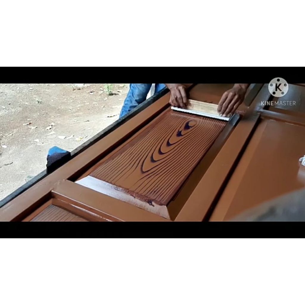 

ALAT TUKANG. kuas motif pembuat motif serat kayu. awet bisa di gunakan 3-5 tahun