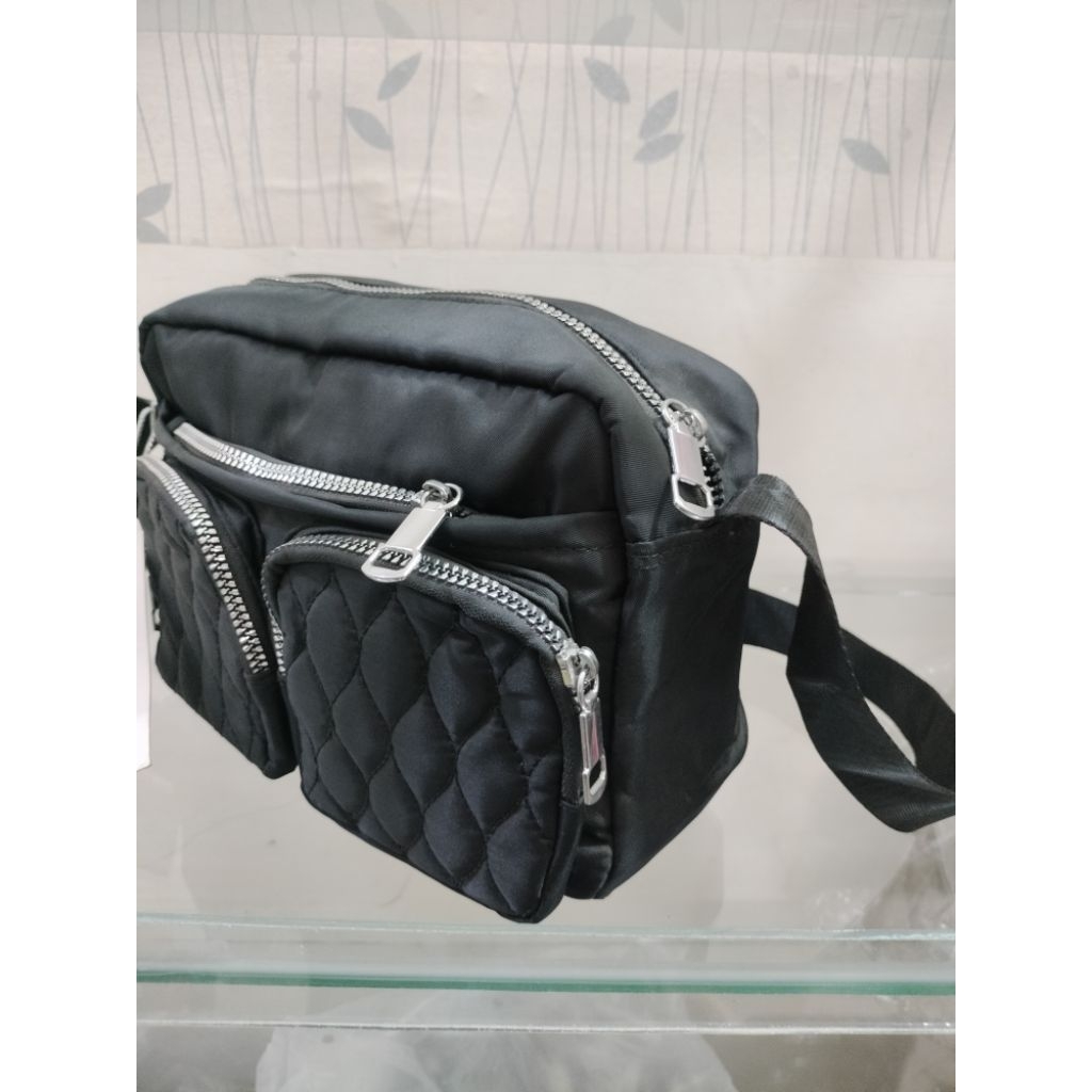 Tas Slempang Wanita Import Model Terbaru