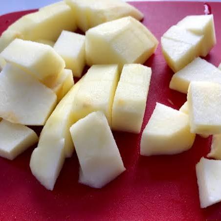 

PROMO MURAH 500gr Apel Kupas Manis Buah Potong Fresh