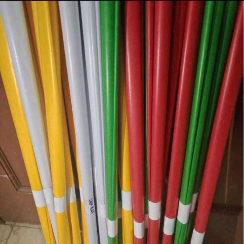 

Kertas Wajik / Minyak / Layangan Warna Warni Ukuran 75x100 | Isi 10 20 Lembar | Grosir