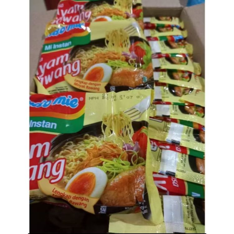 

Indomie Mie Instan Kuah Rasa Ayam Bawang 69 g × 5 pcs – Paket Hemat & Praktis