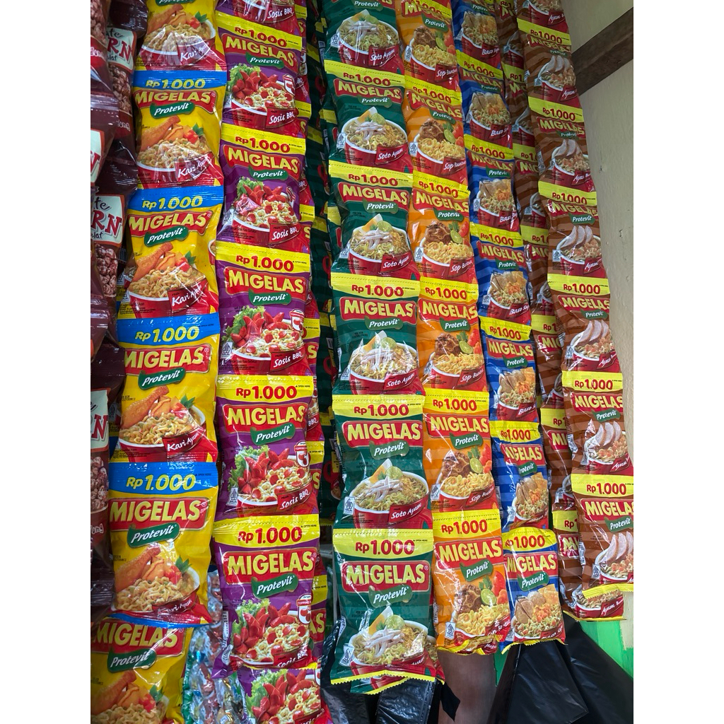 

mie gelas 1000 varian rasa isi 15pcs (grosir)