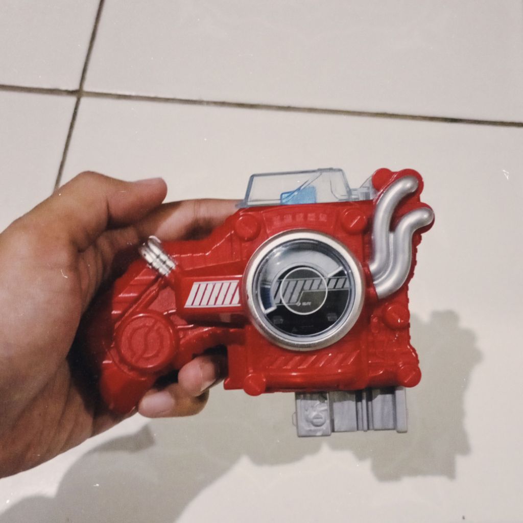 DX HAZARD TRIGGER KAMEN RIDER BUILD